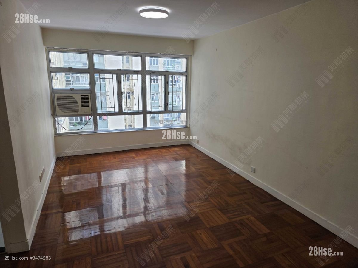 Mei Foo Sun Chuen Sell 3 Bedrooms , 1 Bathroom 941 ft²