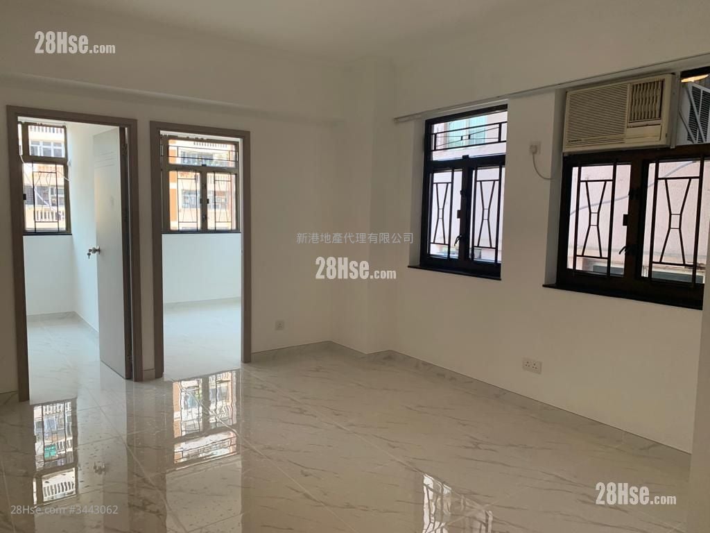 Yan On Building Rental 2 Bedrooms , 1 Bathroom 496 ft²