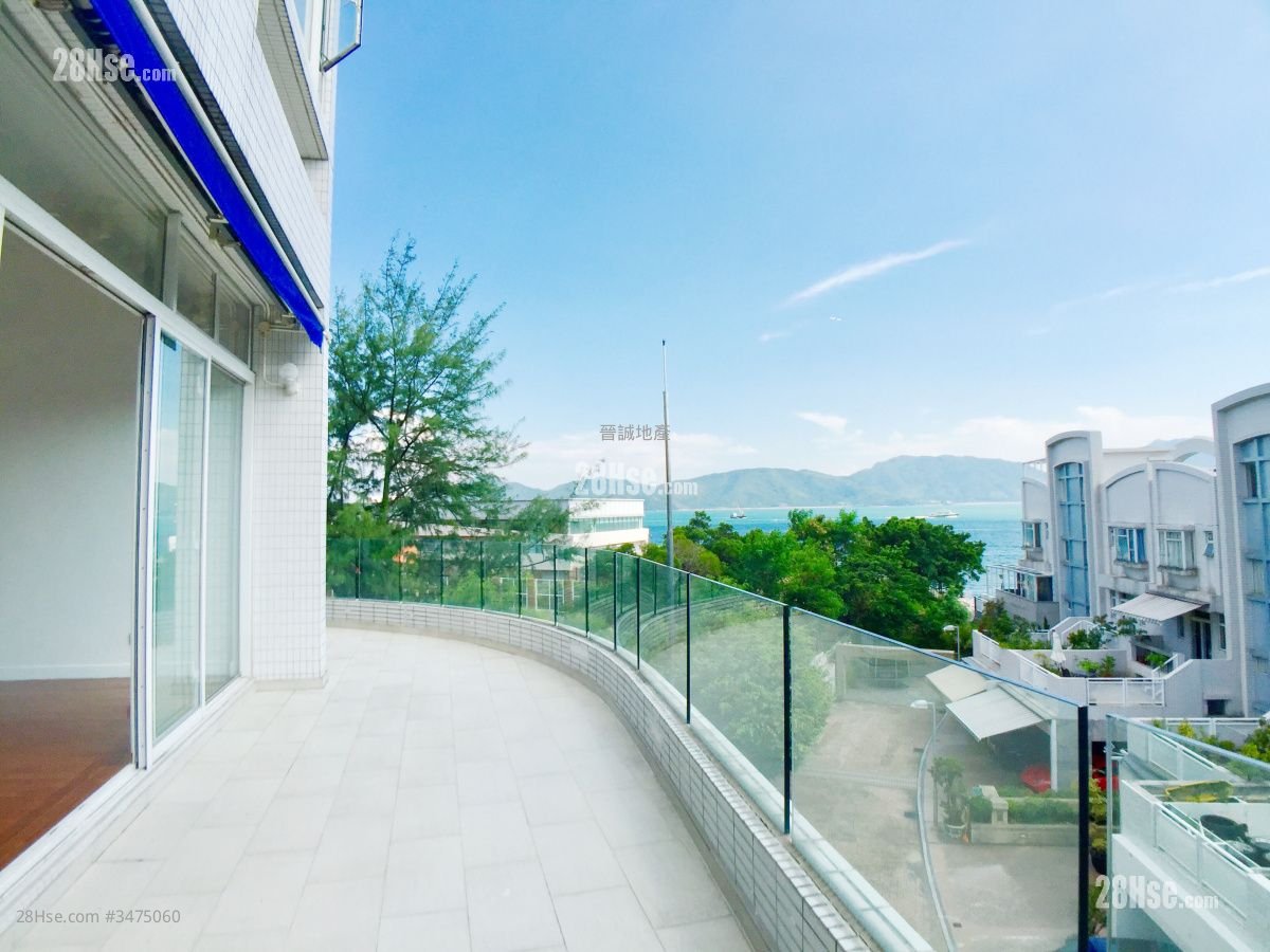 Aqua Blue Sell 4 Bedrooms , 3 Bathrooms 1,787 ft²