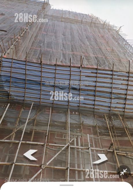 Kwong Fu Building Sell 2 Bedrooms , 1 Bathroom 389 ft²