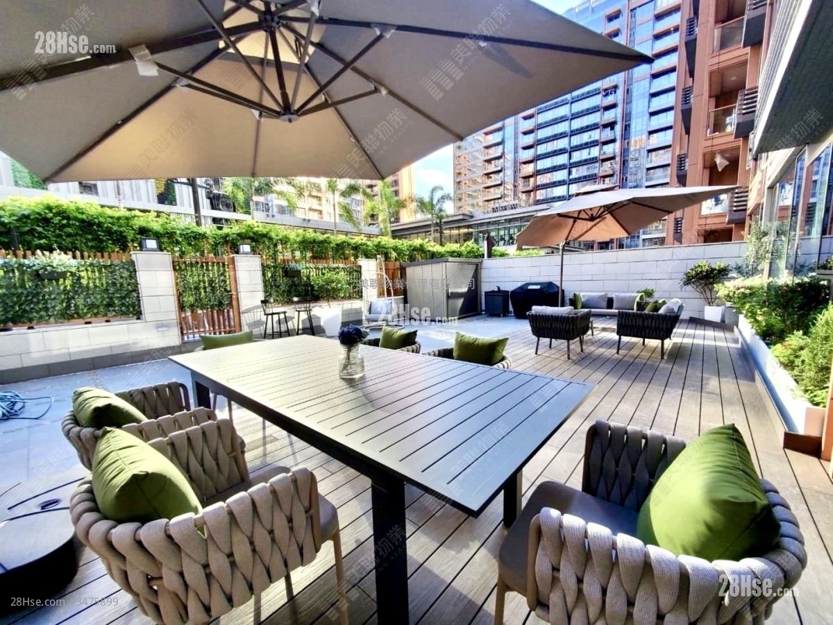 Centra Horizon Rental 3 Bedrooms , 2 Bathrooms 991 ft²