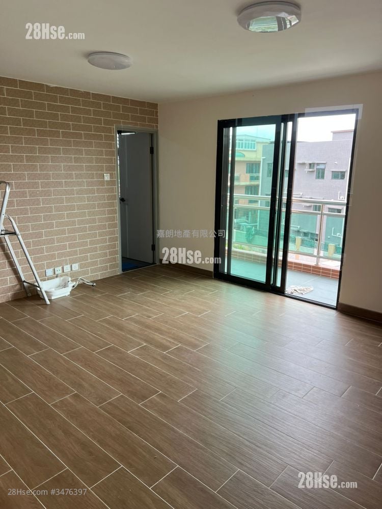 Village Rental 3 Bedrooms , 2 Bathrooms 630 ft²