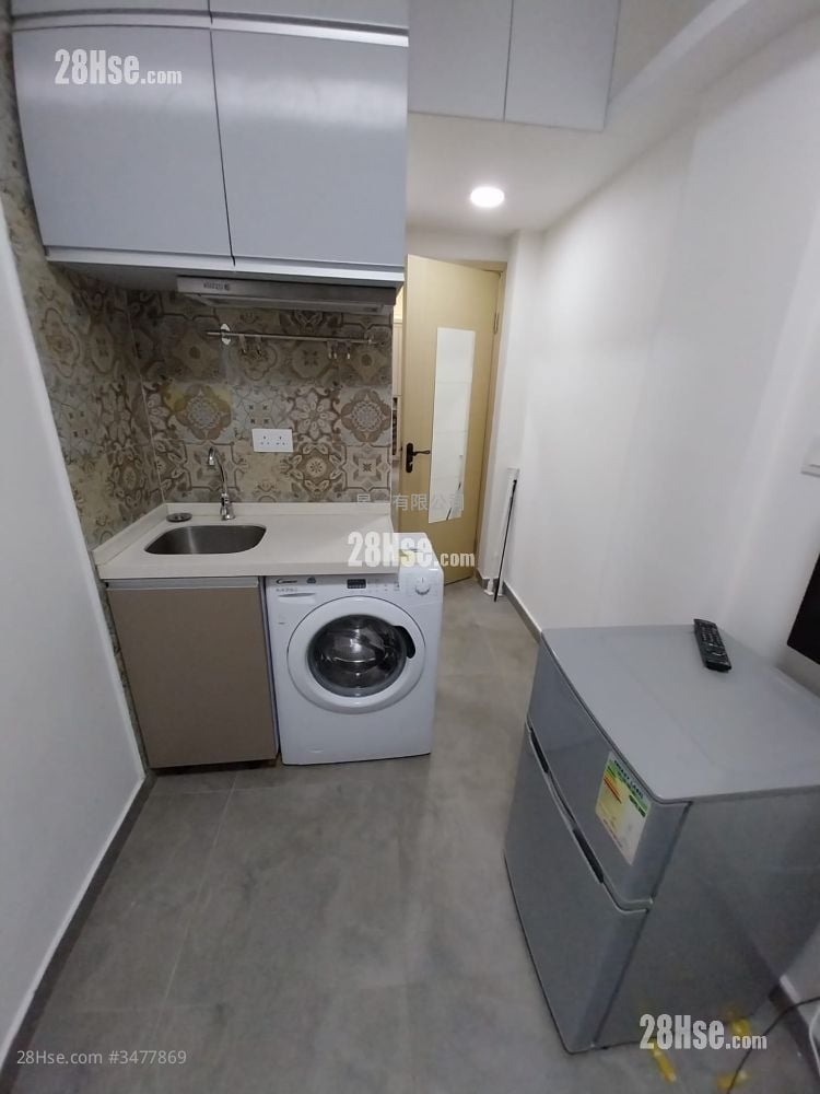 Man Wah Building Rental Studio , 1 Bathroom 130 ft²