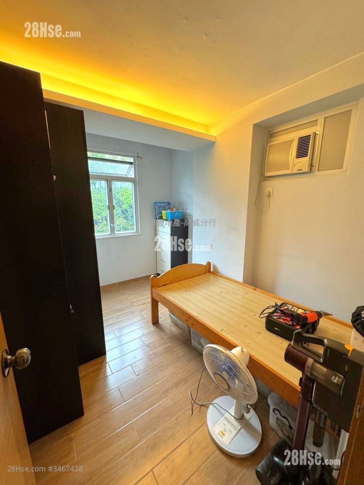 Greenwood Terrace Sell 2 Bedrooms , 1 Bathroom 508 ft²