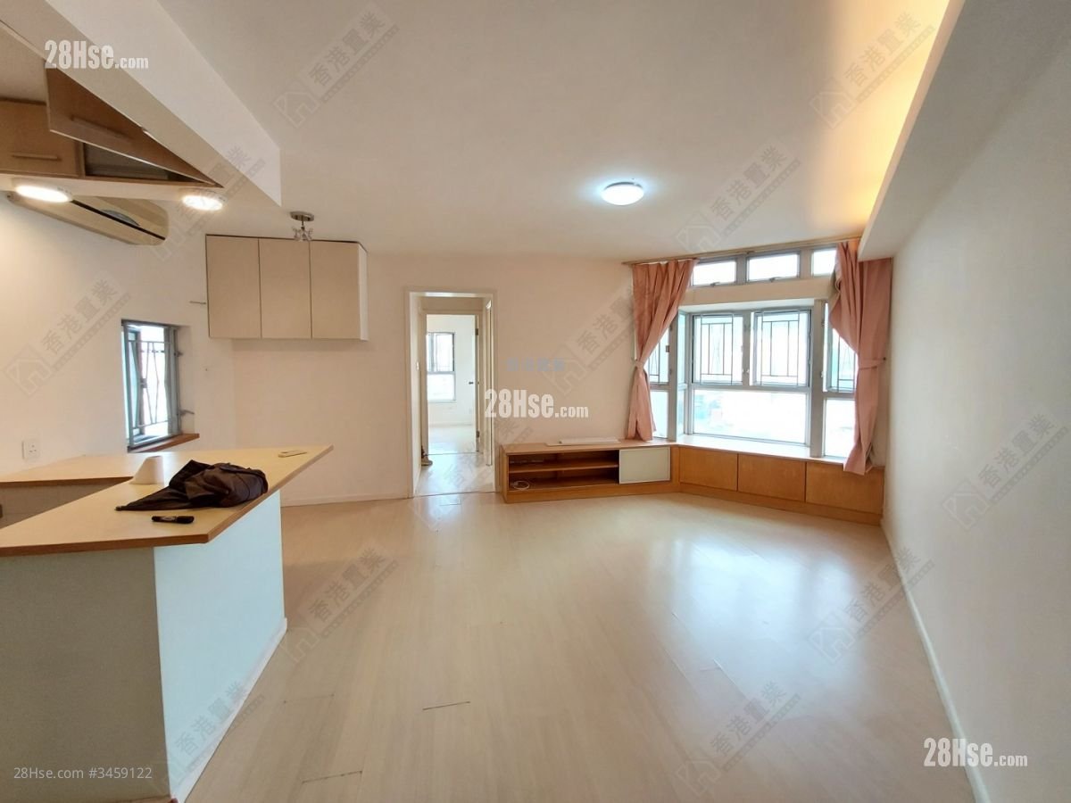 Telford Gardens Rental 2 Bedrooms , 1 Bathroom 479 ft²