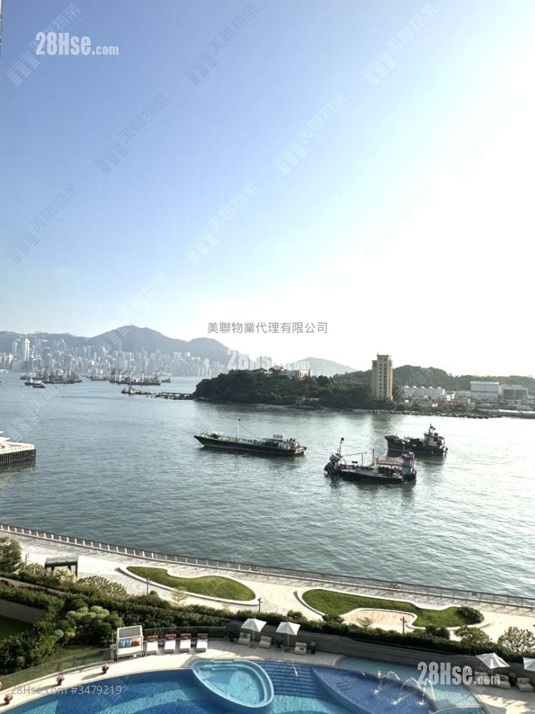 维港滙 售盘 3 房 794 平方尺