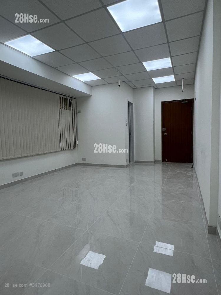 Bank Tower Rental Studio , 1 Toilet
