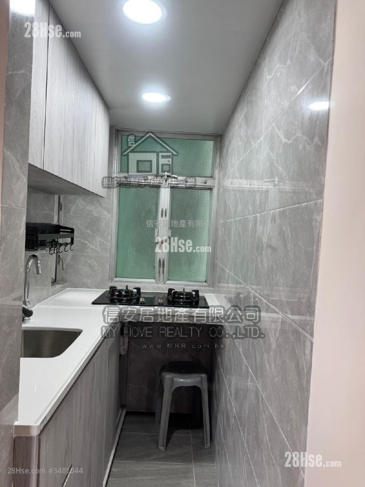 Come On Building Sell 2 Bedrooms , 1 Bathroom 291 ft²