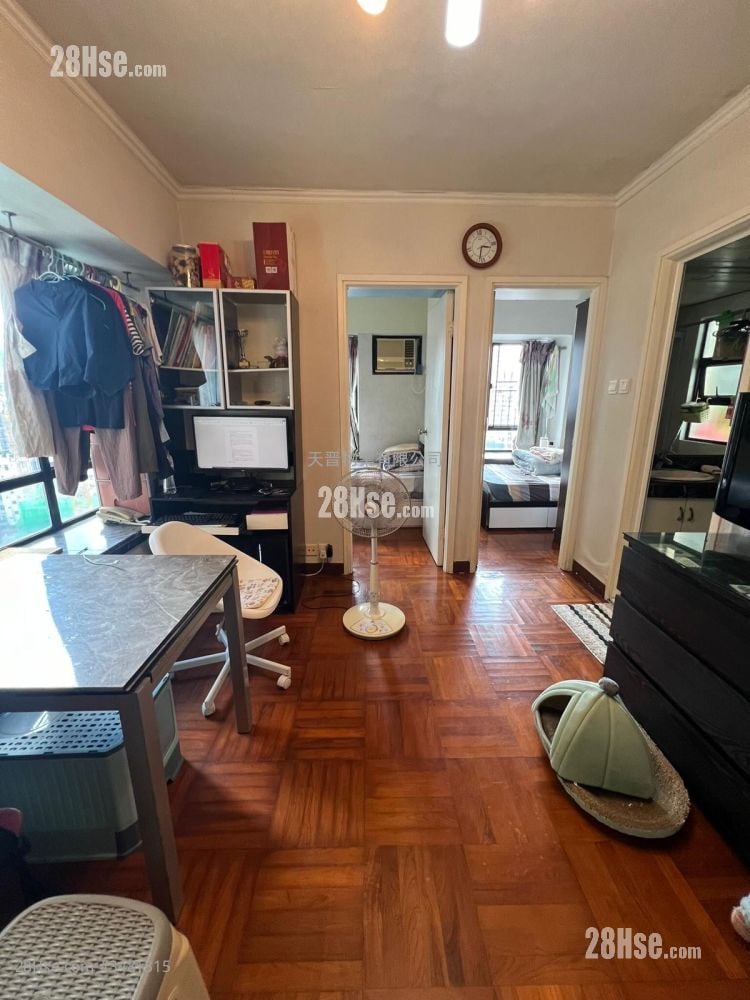 Wing Fai Mansion Sell 2 Bedrooms , 1 Bathroom 316 ft²