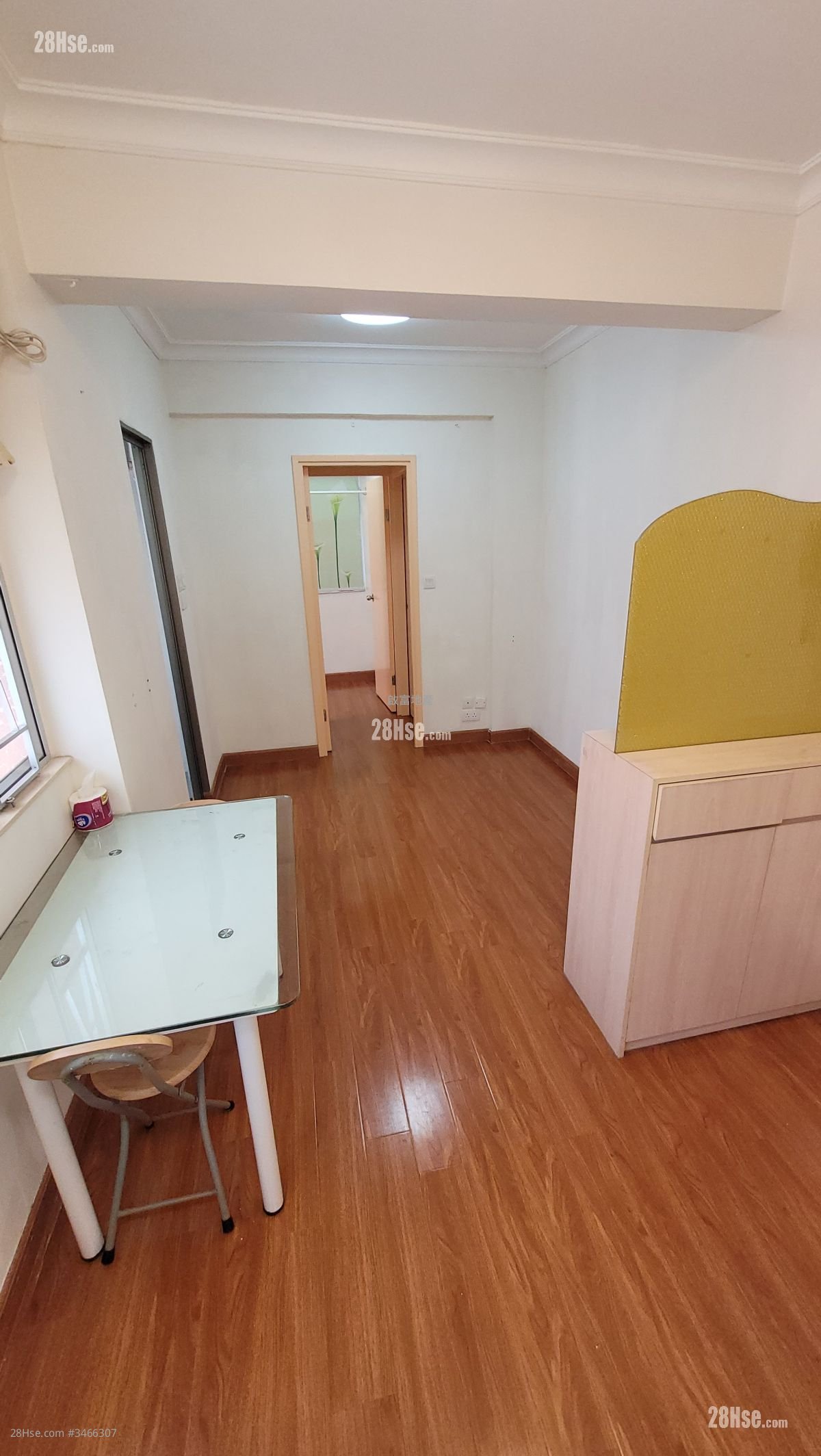 Yen Ya Building Rental 2 Bedrooms , 1 Bathroom 335 ft²