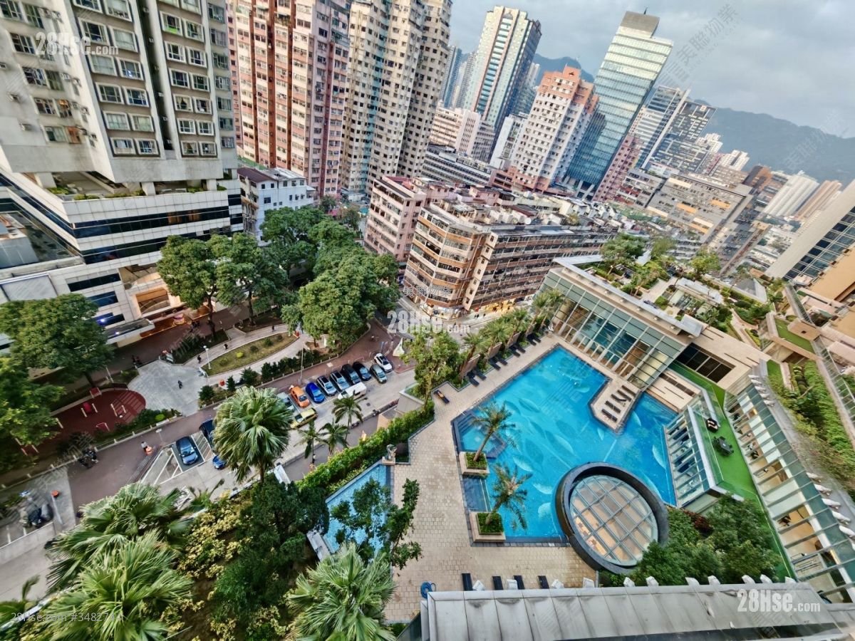 The Latitude Sell 2 Bedrooms 543 ft²