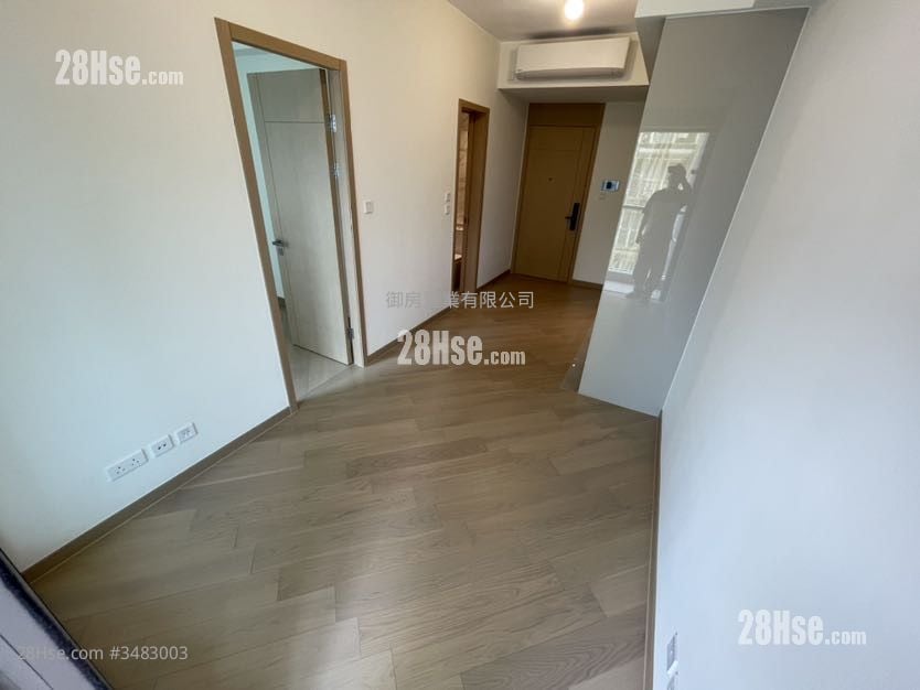 Grand Mayfair  Rental 355 ft²
