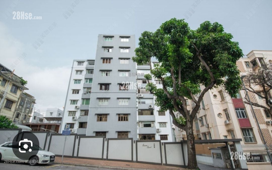 Serene Court Rental 4 Bedrooms , 3 Bathrooms 1,058 ft²