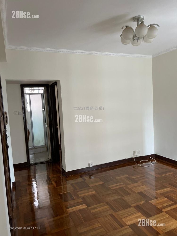 Po Lam Court Rental 2 Bedrooms , 1 Bathroom 460 ft²