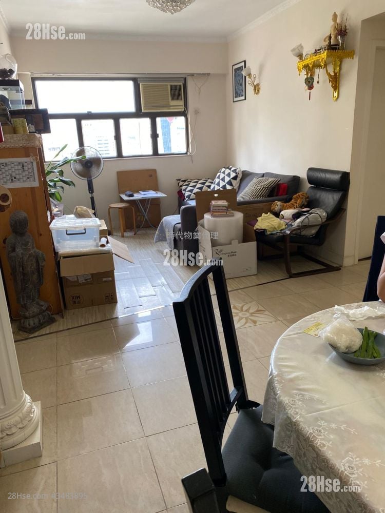 Yue King Building Rental 3 Bedrooms , 1 Bathroom 678 ft²