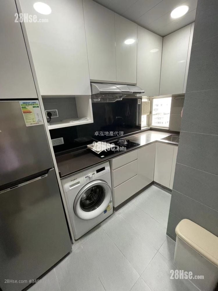 Yee Fung Court Rental 2 Bedrooms , 1 Bathroom 354 ft²