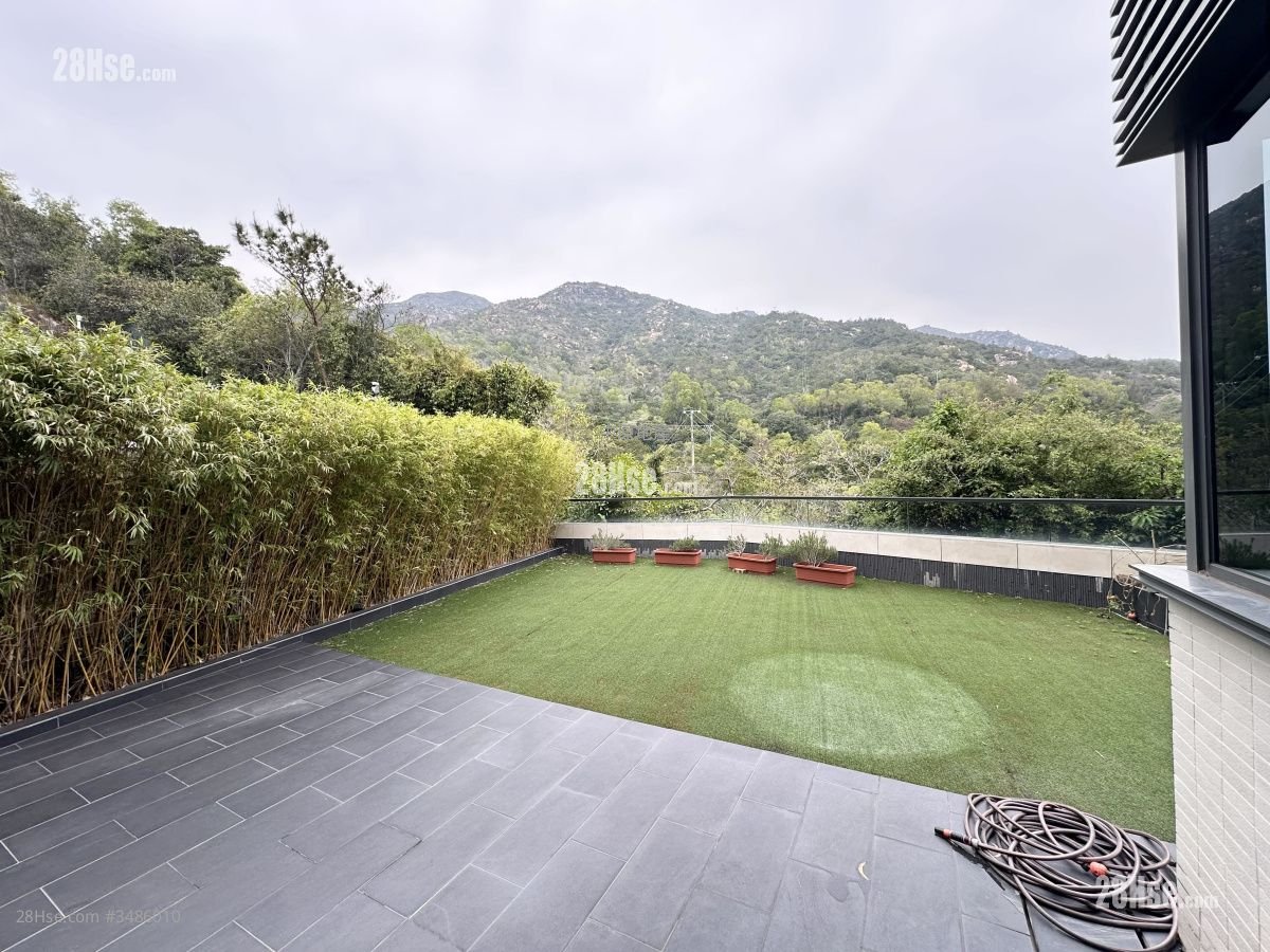 The Bloomsway Rental 1,776 ft²