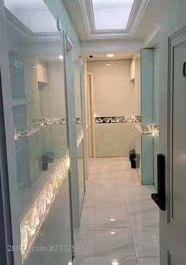 Southern Building Rental 1 Bedroom , 1 Bathroom 110 ft²