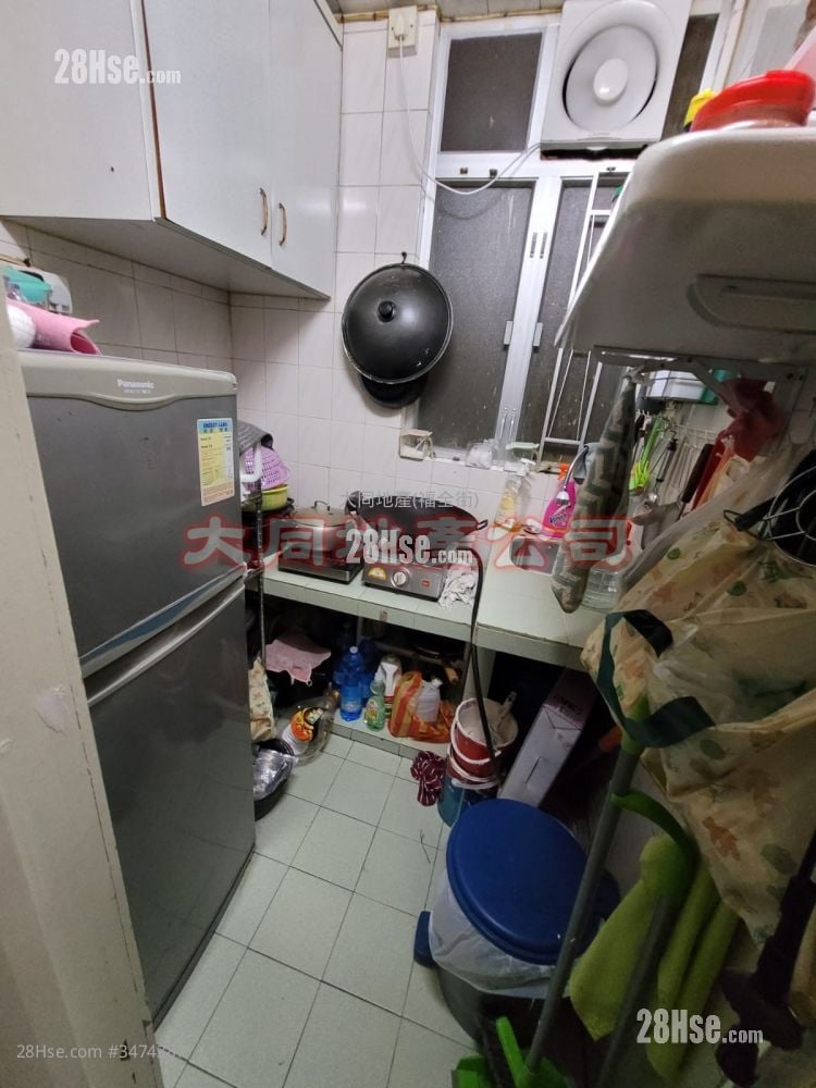 千岁大厦 售盘 1 房 , 1 浴室 251 平方尺