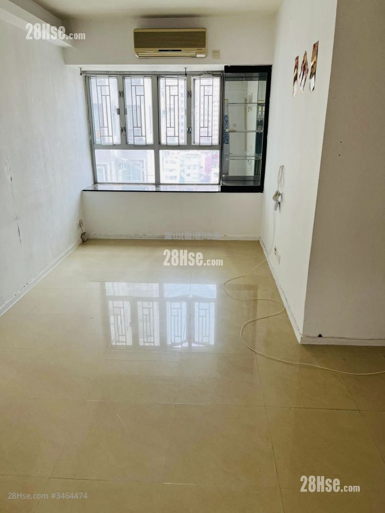 Tropicana Gardens Sell 2 Bedrooms , 1 Bathroom 420 ft²
