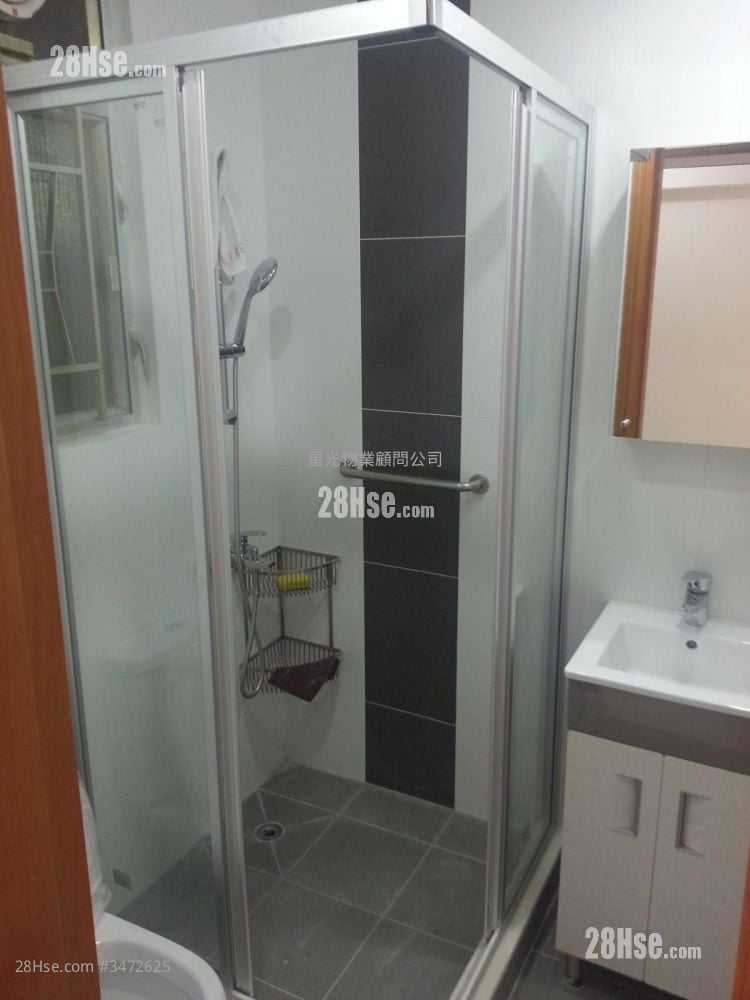 On Shun Building Rental 2 Bedrooms , 1 Bathroom 380 ft²