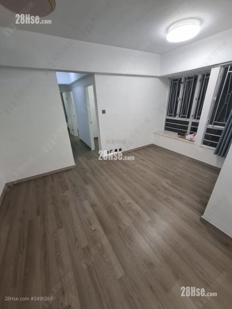 Kwai Chung Plaza Rental 3 Bedrooms , 1 Bathroom 493 ft²