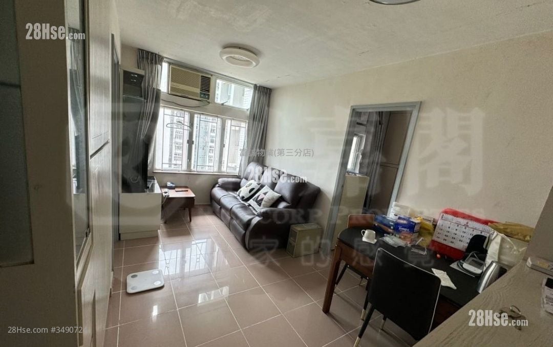 King Ming Court Sell 2 Bedrooms , 1 Bathroom 401 ft²