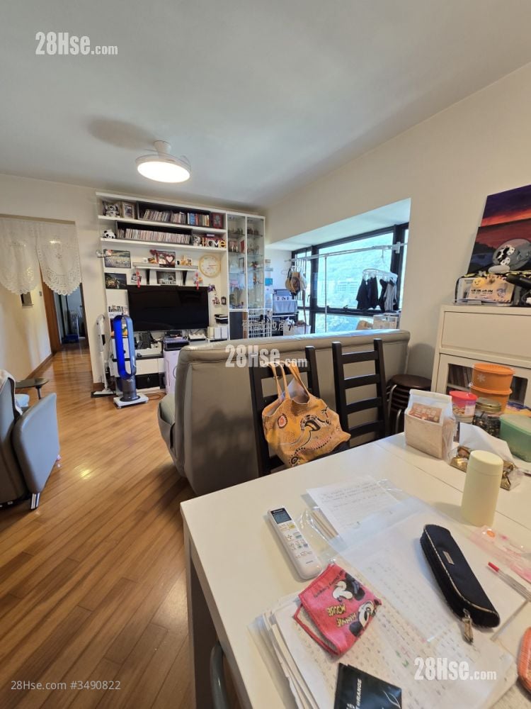 Aegean Coast Sell 3 Bedrooms , 1 Bathroom 654 ft²