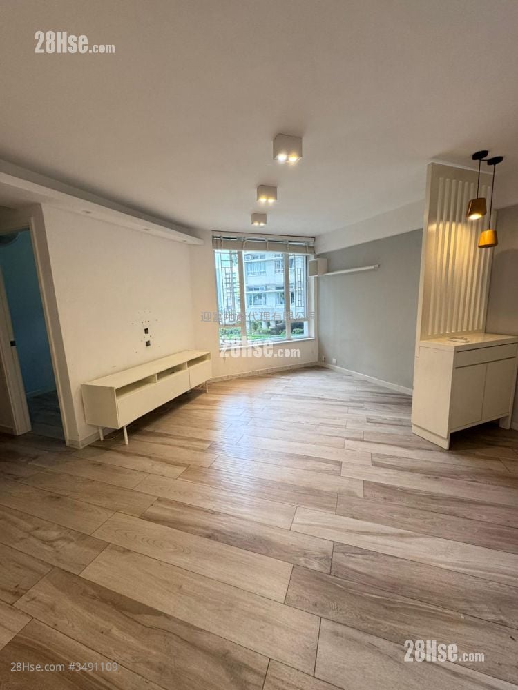 Whampoa Garden Rental 4 Bedrooms , 2 Bathrooms 797 ft²