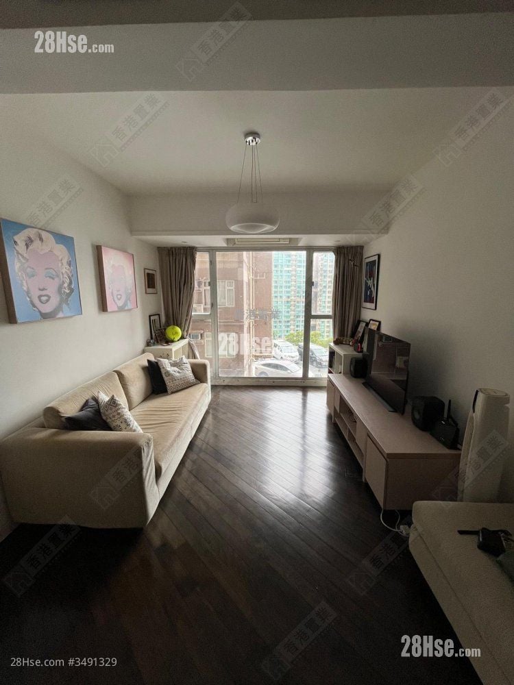 Tempo Court Sell 2 Bedrooms , 1 Bathroom 753 ft²