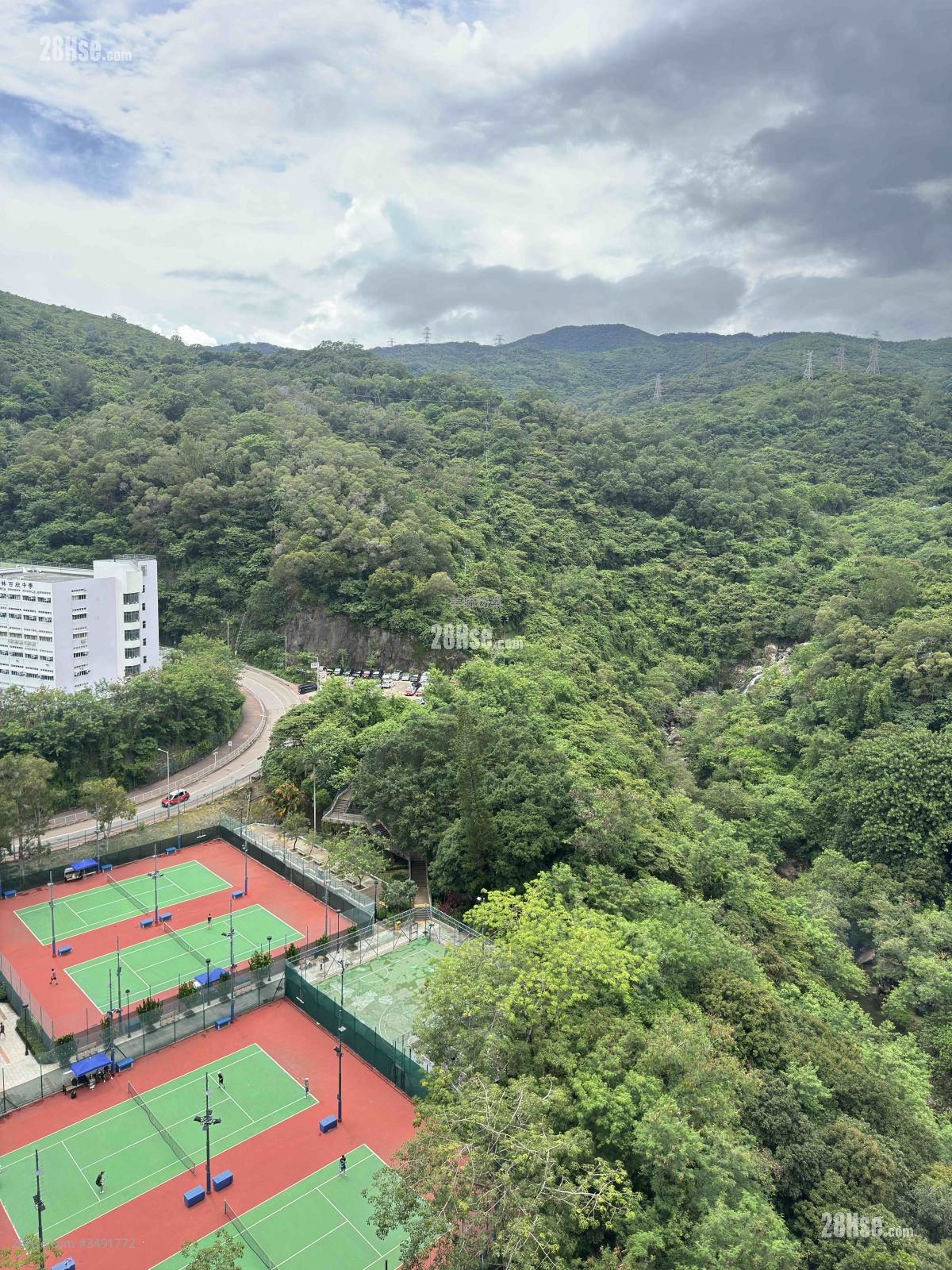 Tsuen Wan Centre Sell 1 Bedroom 329 ft²