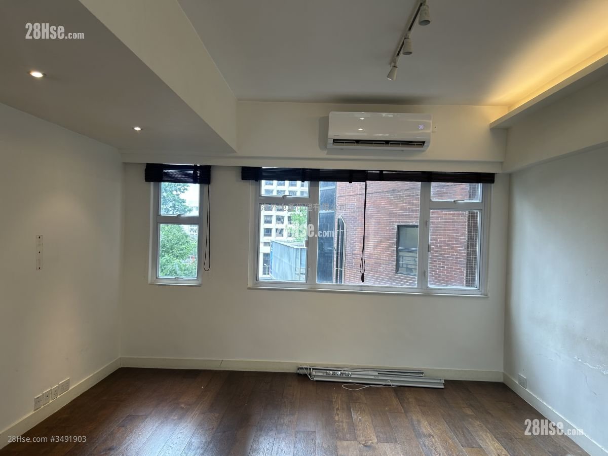 Tung Hey Building Rental 1 Bedroom 469 ft²