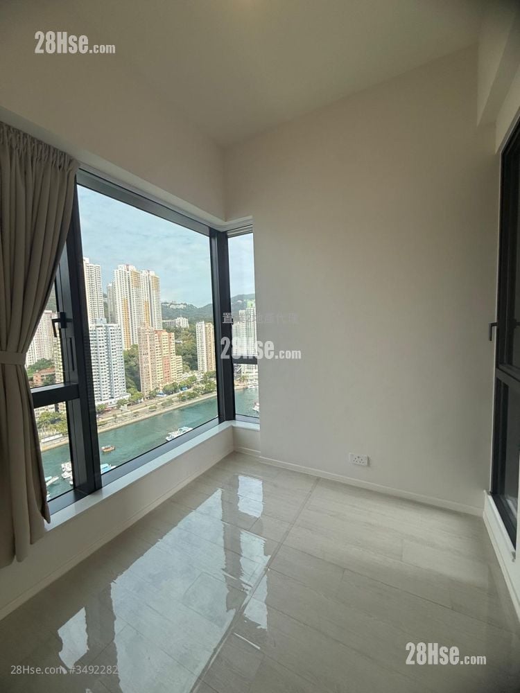 Coasto Rental 2 Bedrooms , 1 Bathroom 371 ft²