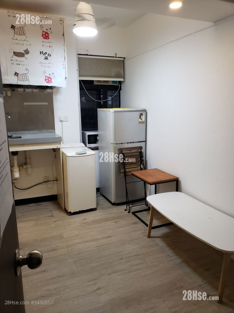 Long Kee Mansion Rental Studio , 1 Bathroom 150 ft²