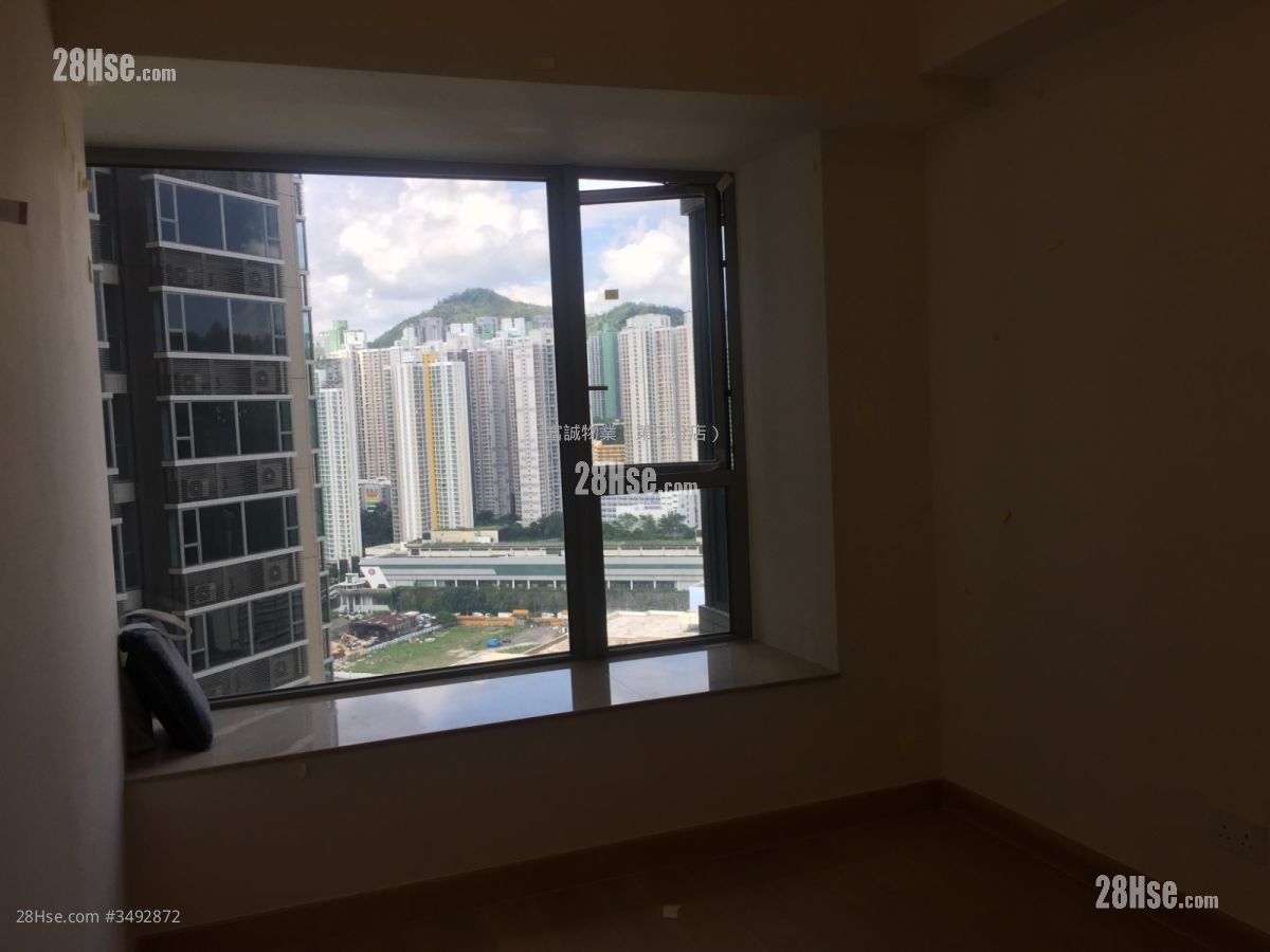 Peninsula East Rental 2 Bedrooms , 1 Bathroom 520 ft²