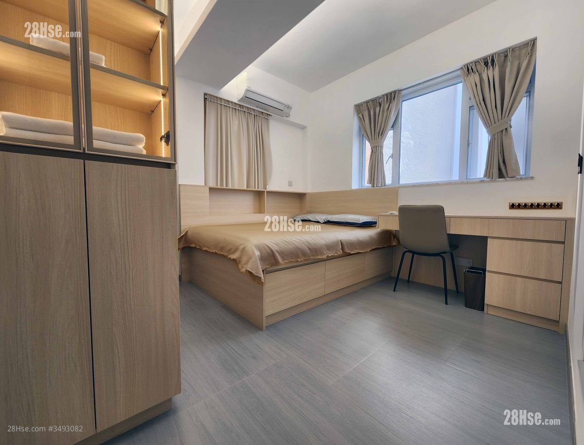 Lyton Building Rental 2 Bedrooms , 1 Bathroom 520 ft²