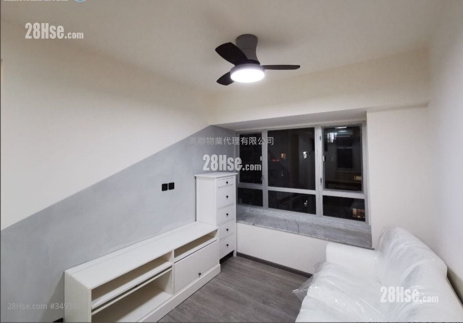 Fanling Centre Sell 3 Bedrooms 535 ft²