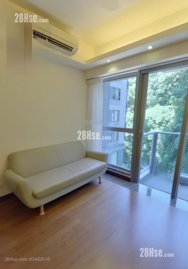 Serenade Rental 3 Bedrooms , 2 Bathrooms 788 ft²