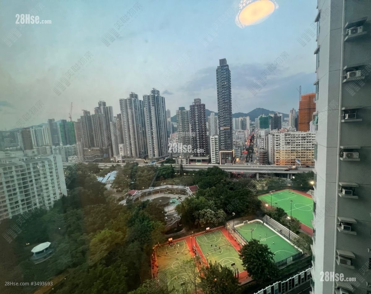 港湾豪庭 售盘 2 房 321 平方尺