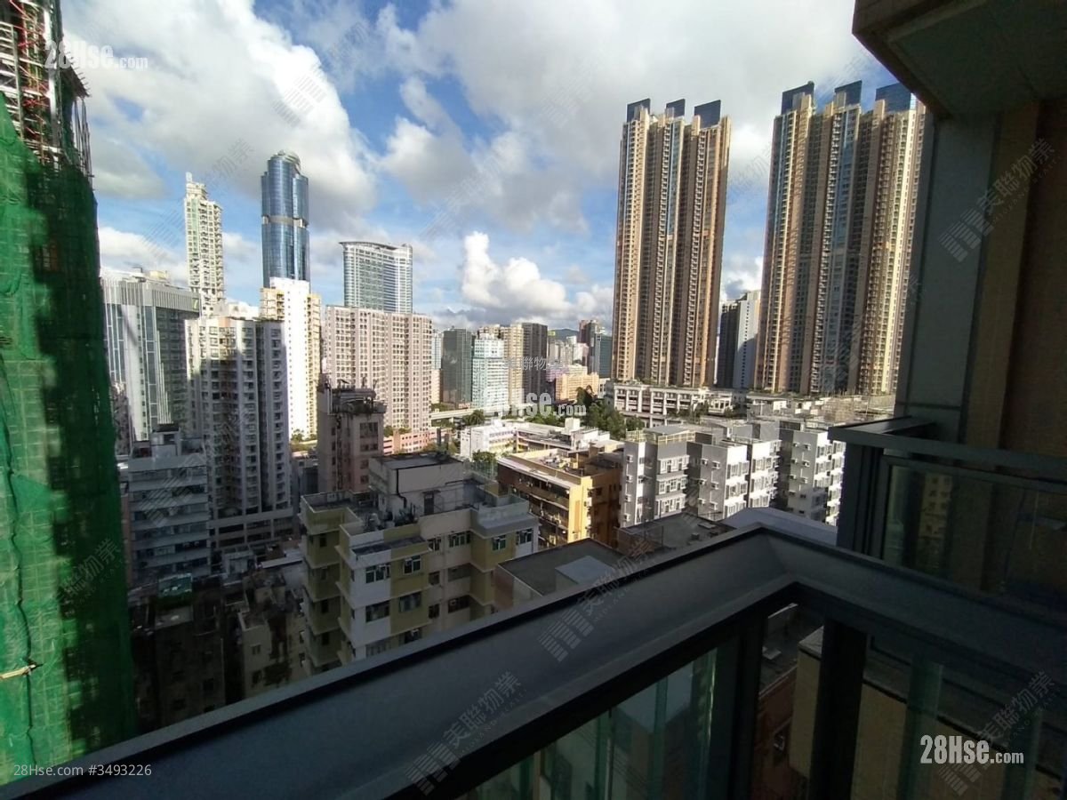 Park Summit Sell 274 ft²