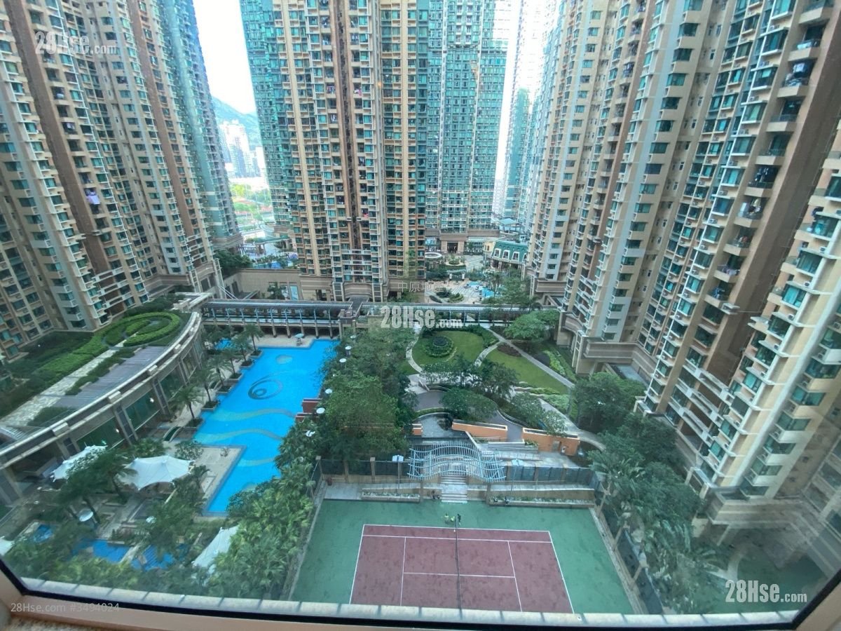 Banyan Garden Sell 2 Bedrooms 440 ft²