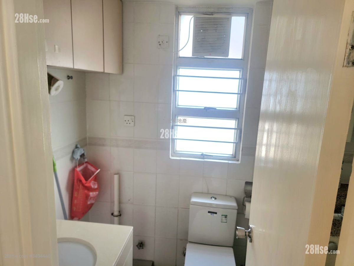 Sun Tak House Rental 2 Bedrooms , 1 Bathroom 417 ft²