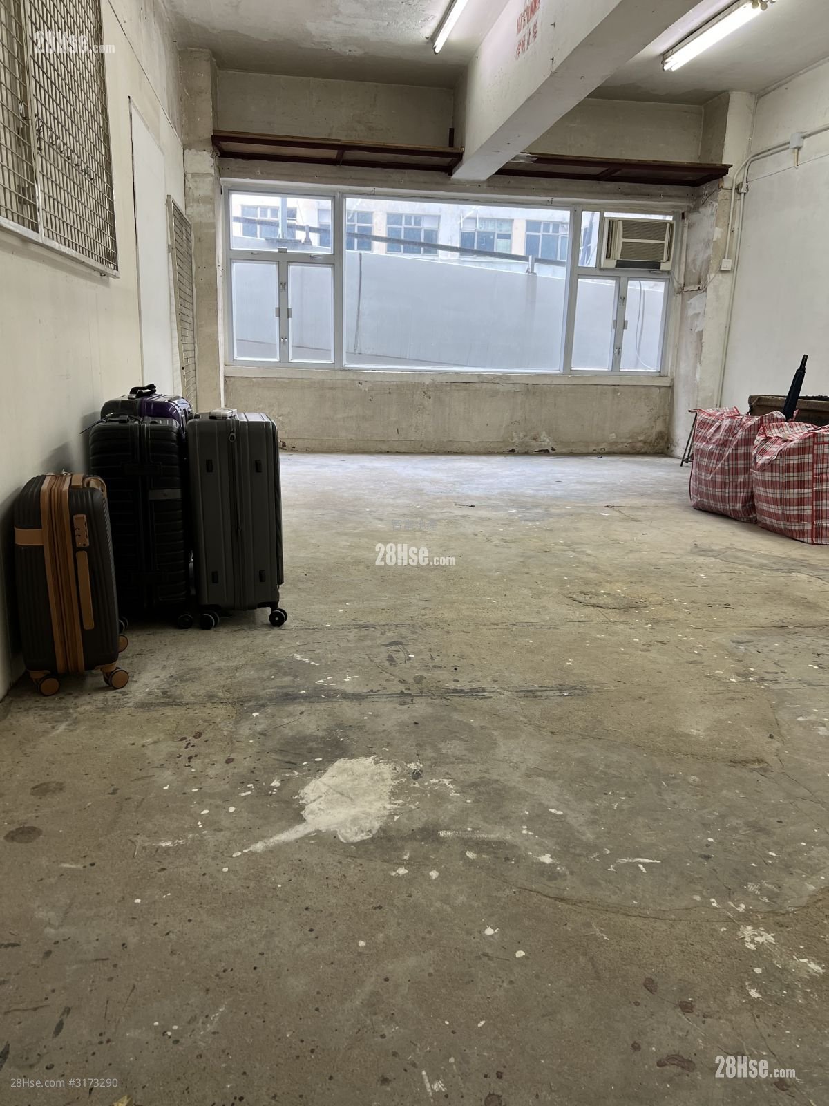 E. Wah Factory Building Rental 400 ft²