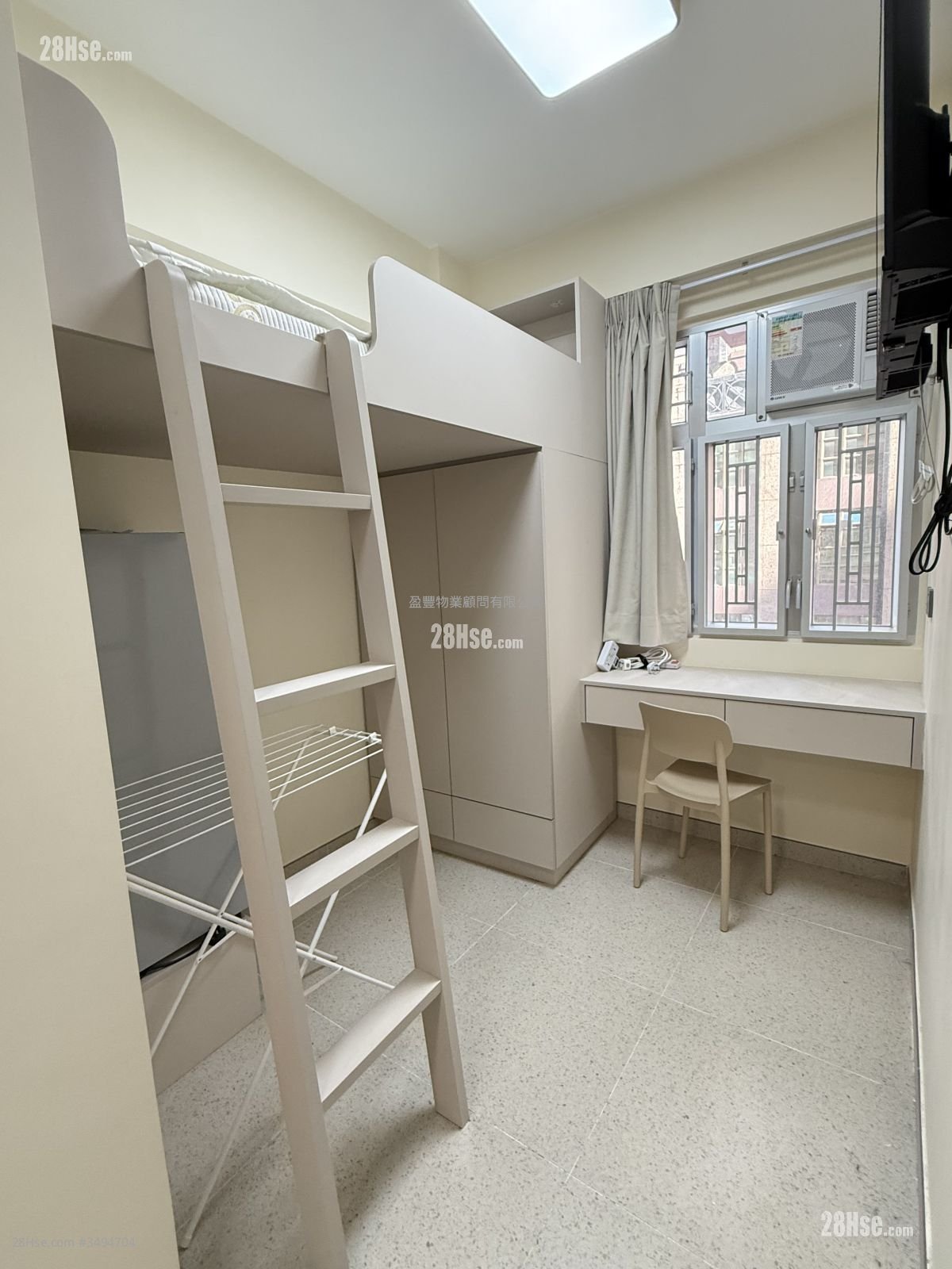Ming Fung Building Rental Studio , 1 Bathroom 130 ft²