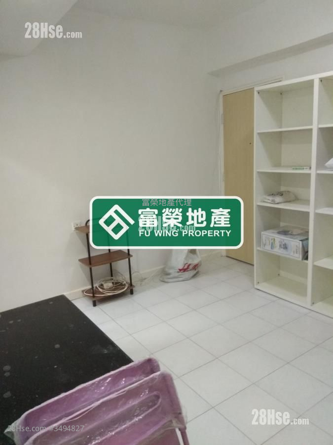 宏景楼 售盘 2 房 347 平方尺