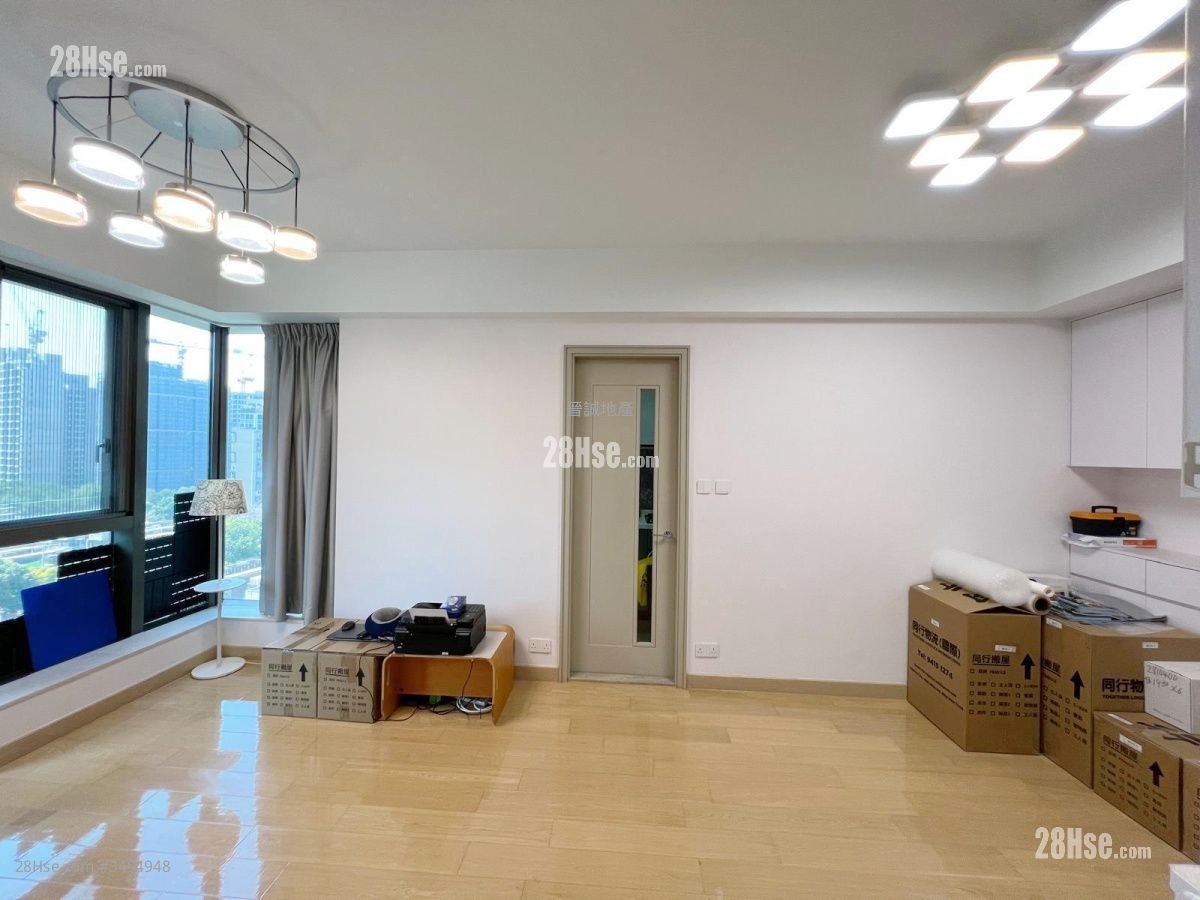 Napa Sell 4 Bedrooms , 2 Bathrooms 827 ft²