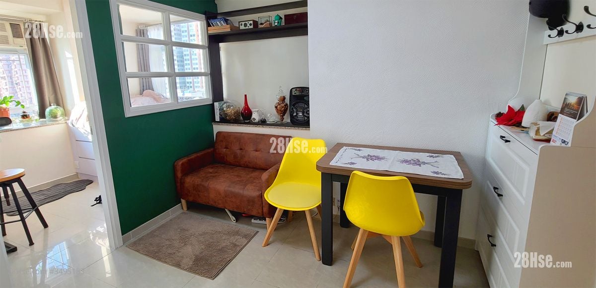 Ho Wang Building Rental 2 Bedrooms , 1 Bathroom 300 ft²