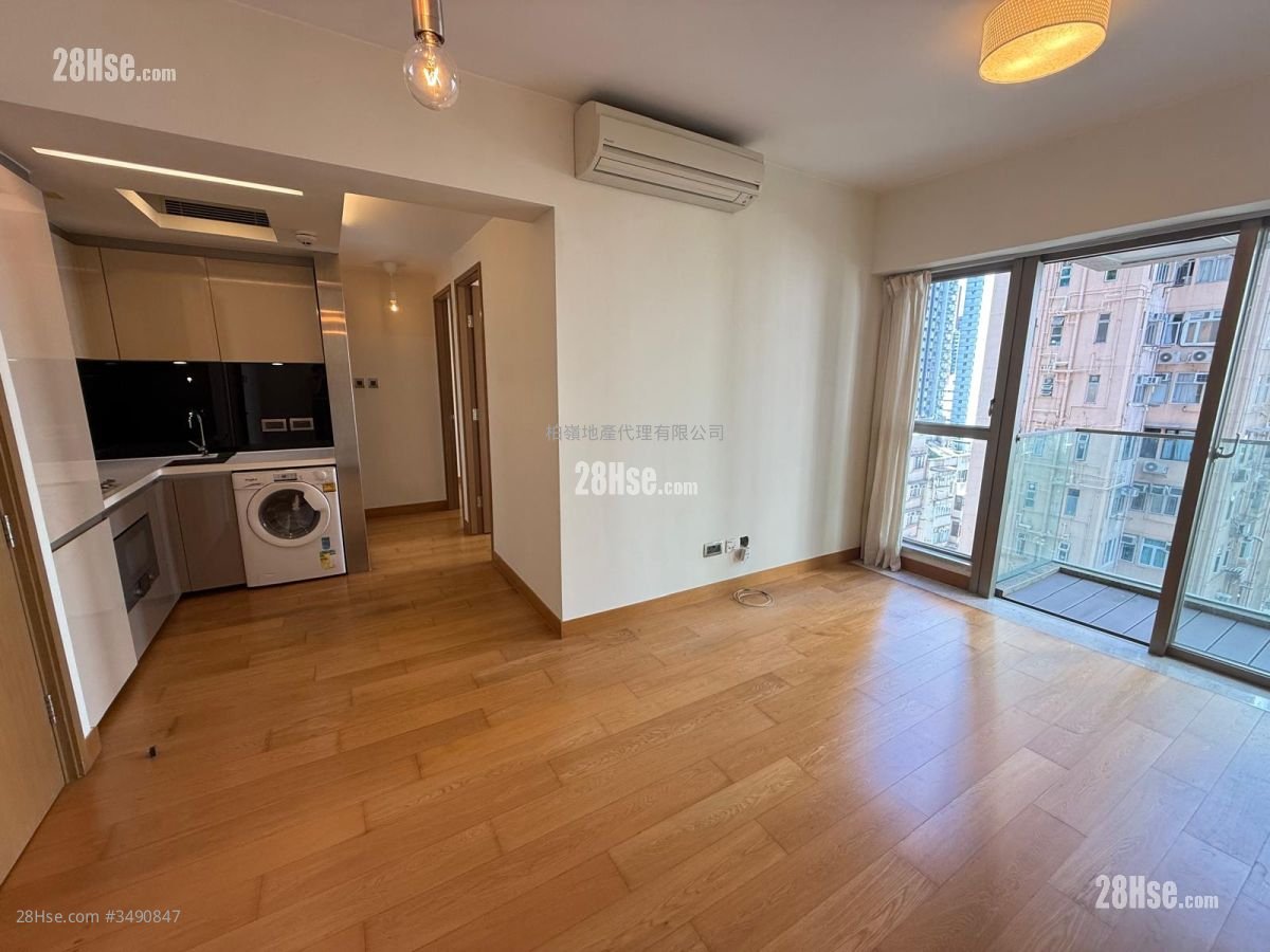 The Nova Sell 2 Bedrooms , 1 Bathroom 499 ft²
