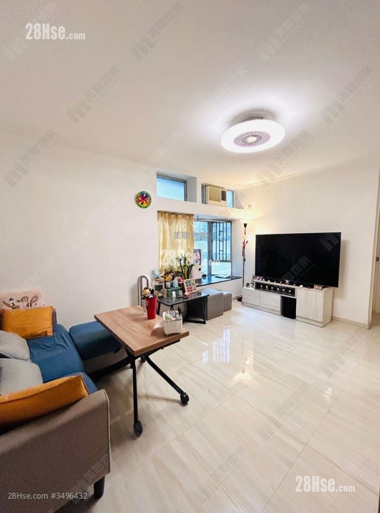 Riviera Gardens Sell 2 Bedrooms 450 ft²