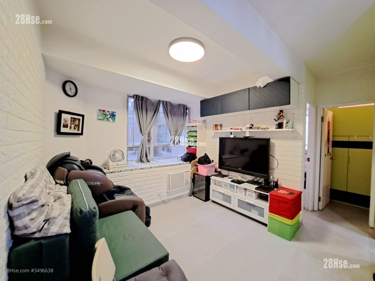 Tak Bo Garden Rental 2 Bedrooms , 1 Bathroom 382 ft²